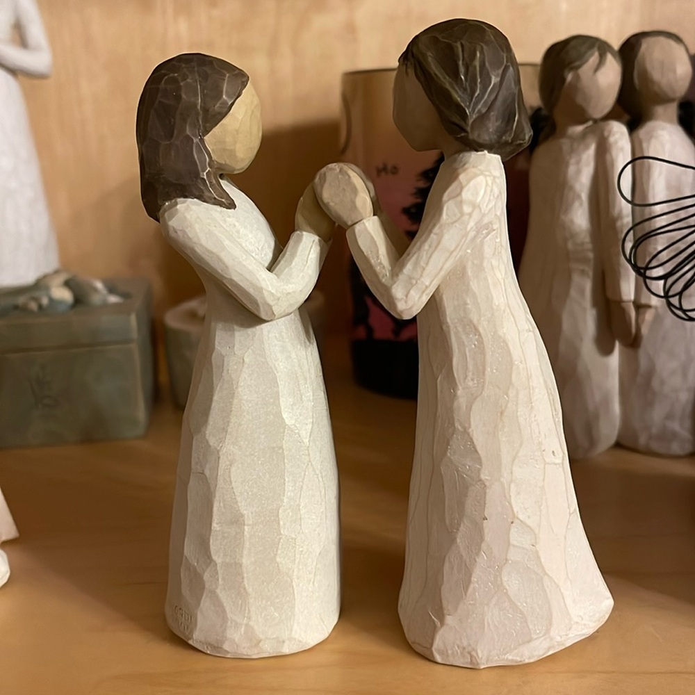 Willow Tree Figurines - Sisters by heart